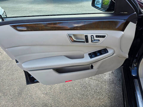 2015 Mercedes-Benz E-Class E 250 BlueTEC 4MATIC