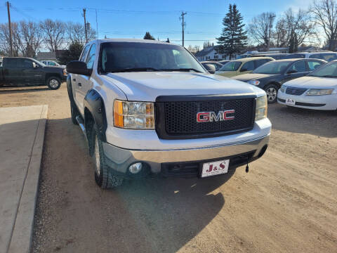 2007 GMC Sierra 1500 for sale at J & S Auto Sales in Thompson ND