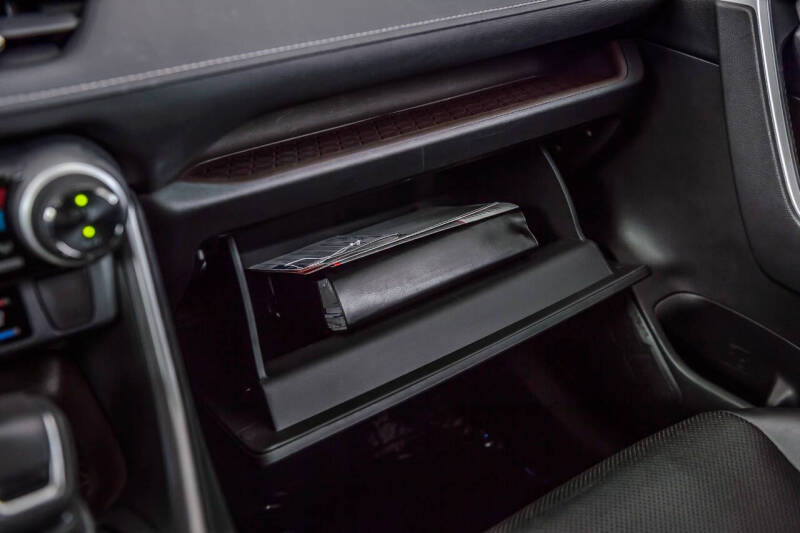 2020 Toyota RAV4 Limited