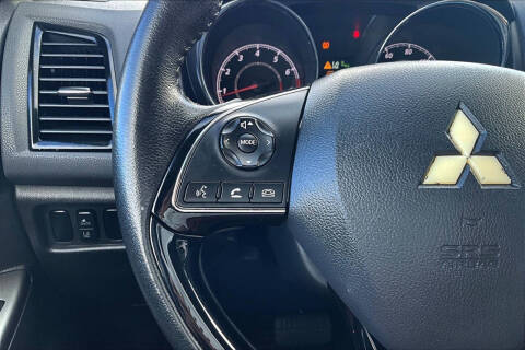 2020 Mitsubishi Outlander Sport SE