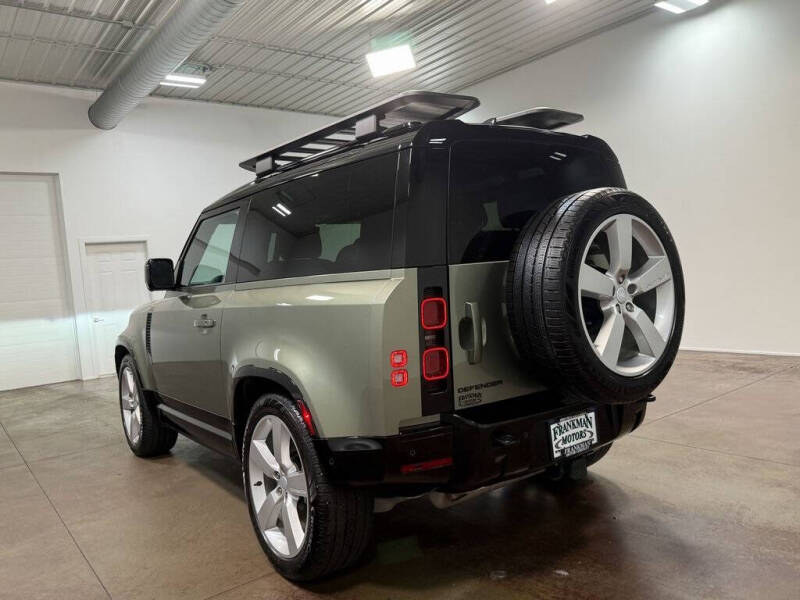 2024 Land Rover Defender 90 P400 X-Dynamic SE