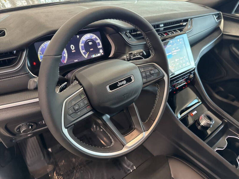 2025 Jeep Grand Cherokee L Altitude X