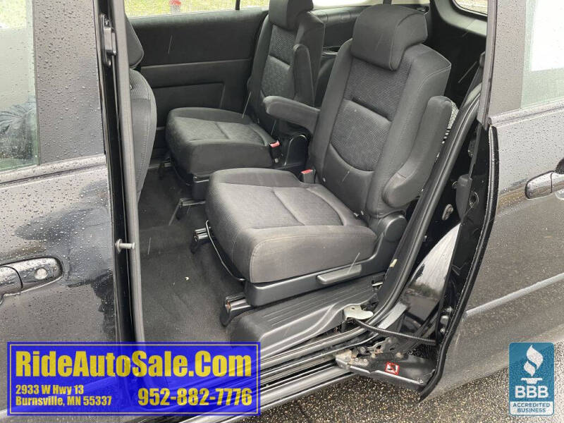 2009 Mazda MAZDA5 Sport