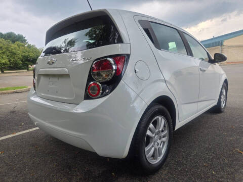 2015 Chevrolet Sonic LT Auto