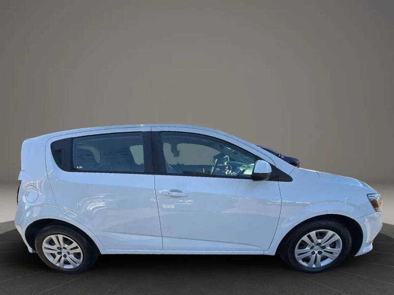 2020 Chevrolet Sonic LT