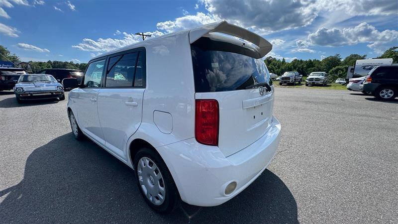 2008 Scion xB