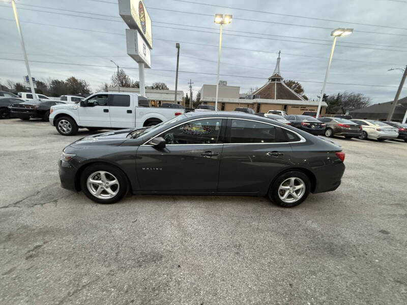 2018 Chevrolet Malibu LS