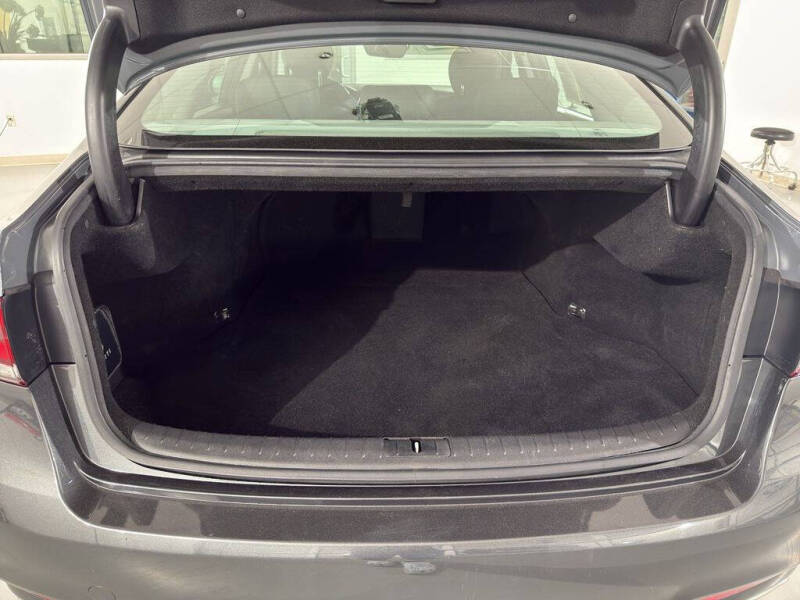 2020 Genesis G80