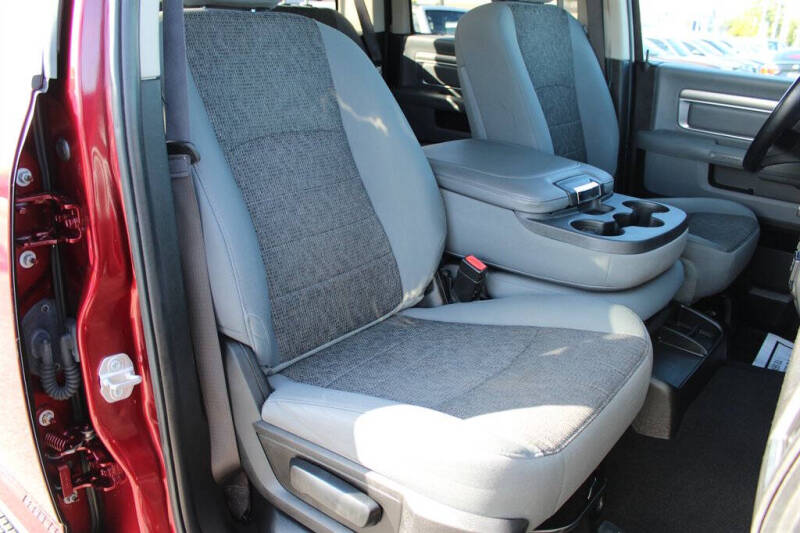 2019 RAM 1500 Classic SLT