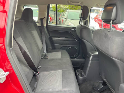 2012 Jeep Compass Sport