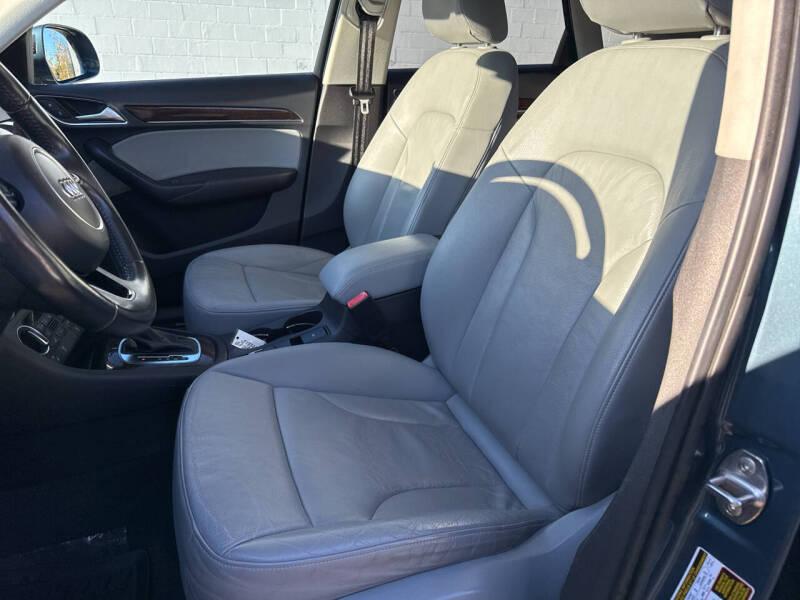 2016 Audi Q3 2.0T quattro Premium Plus