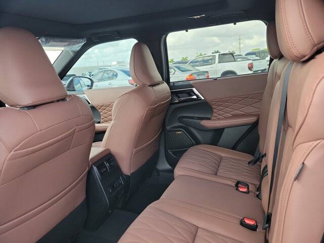 2026 Mitsubishi Outlander SEL