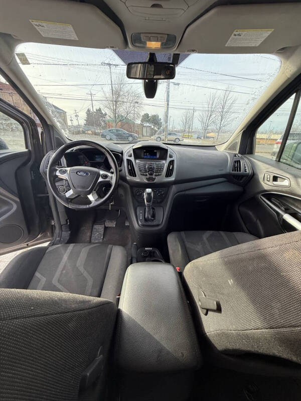 2017 Ford Transit Connect XLT