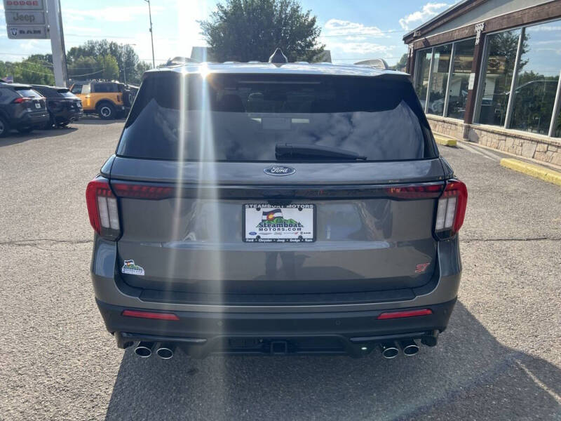 2025 Ford Explorer ST