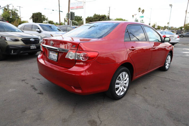 2012 Toyota Corolla LE
