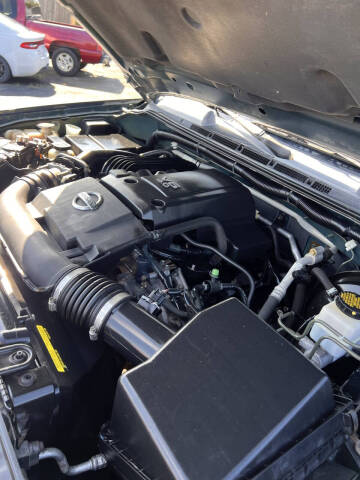 2006 Nissan Pathfinder S