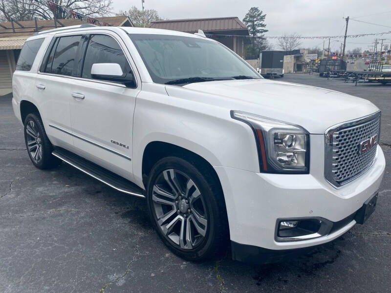 2017 GMC Yukon for sale at Howard Johnson's  Auto Mart, Inc. in Hot Springs AR
