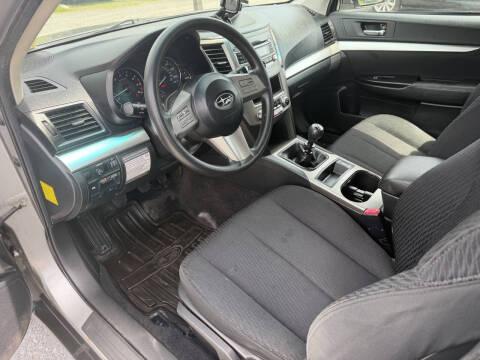 2011 Subaru Outback 2.5i