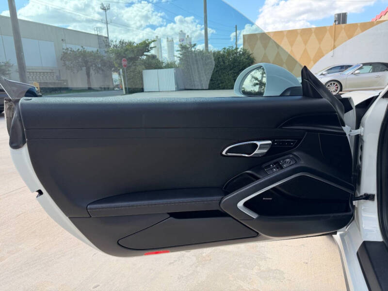 2015 Porsche 911 Carrera 4S