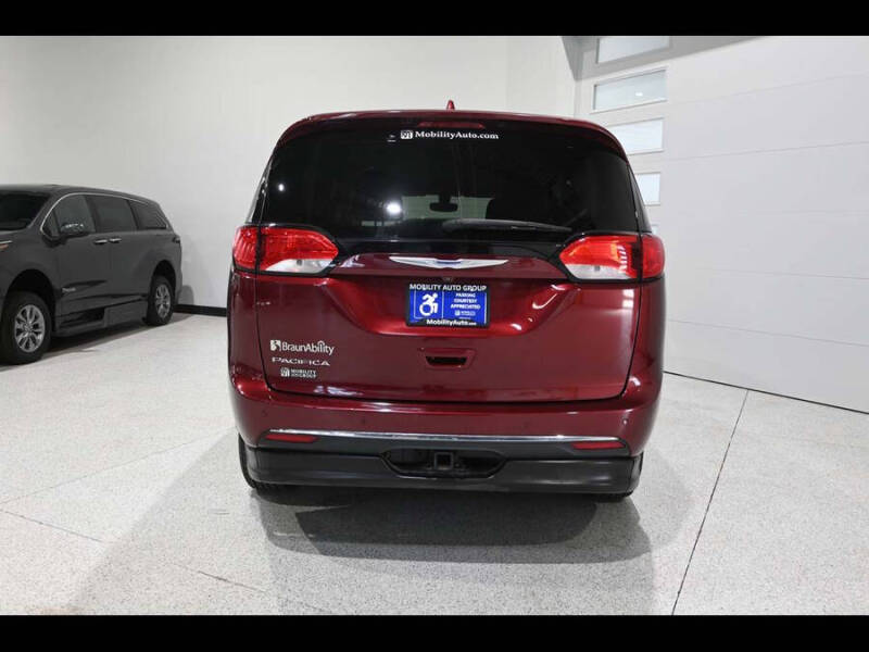 2018 Chrysler Pacifica Touring L