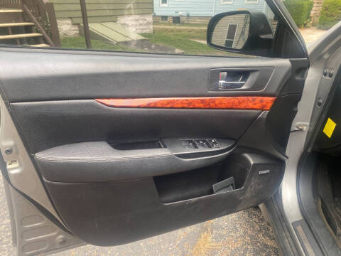 2011 Subaru Outback 2.5i Limited