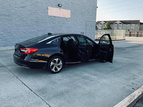 2018 Honda Accord EX