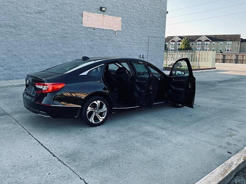 2018 Honda Accord EX