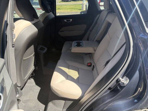 2026 Volvo XC60 T8 Plus