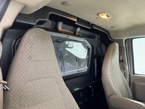 2021 Chevrolet Express 2500