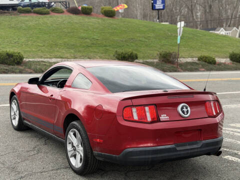 2010 Ford Mustang V6 Premium