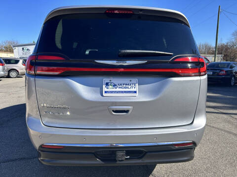 2021 Chrysler Pacifica Touring L