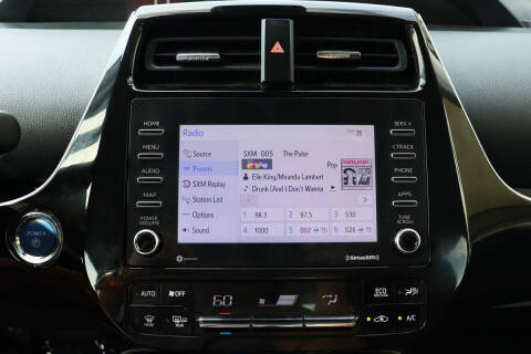 2022 Toyota Prius LE