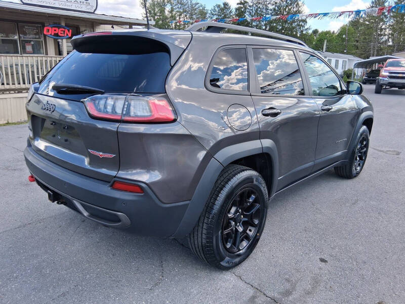 2019 Jeep Cherokee Trailhawk