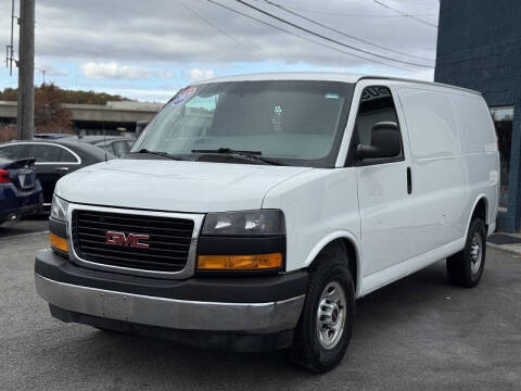 2017 GMC Savana 2500