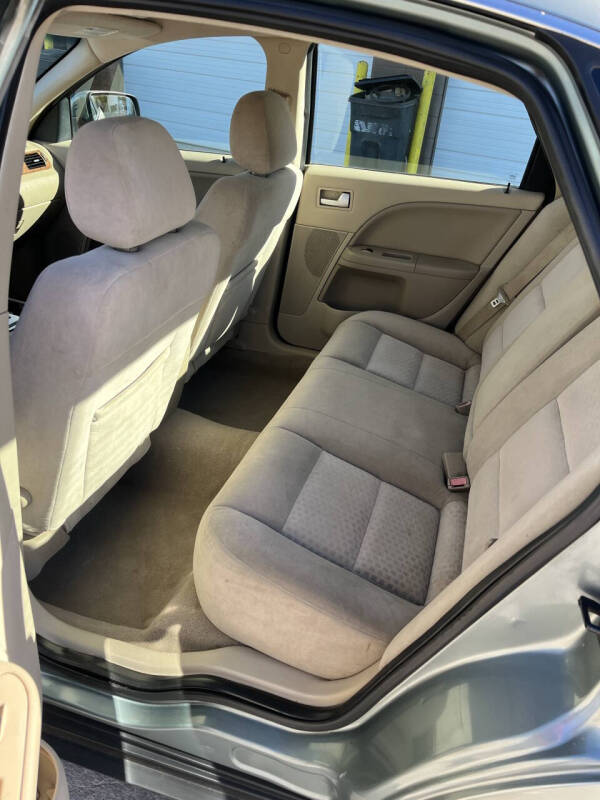 2005 Ford Five Hundred SEL