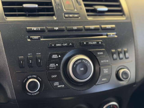 2013 Mazda MAZDA3 i Touring