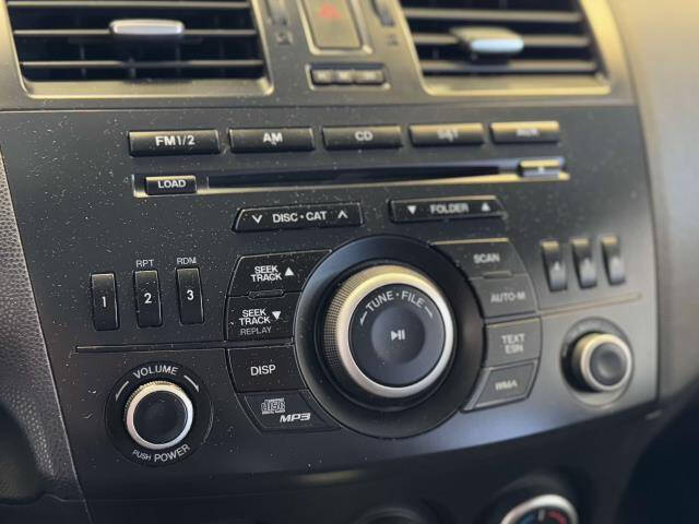 2013 Mazda MAZDA3 i Touring