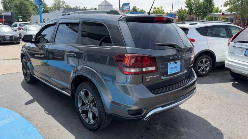 2018 Dodge Journey Crossroad