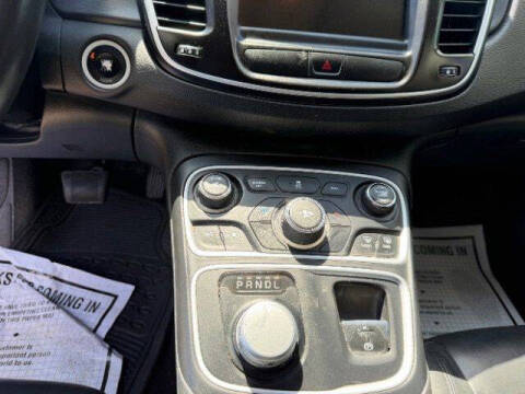 2016 Chrysler 200 Limited