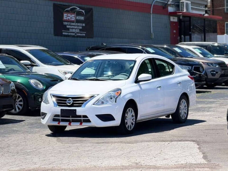 2016 Nissan Versa 1.6 SV