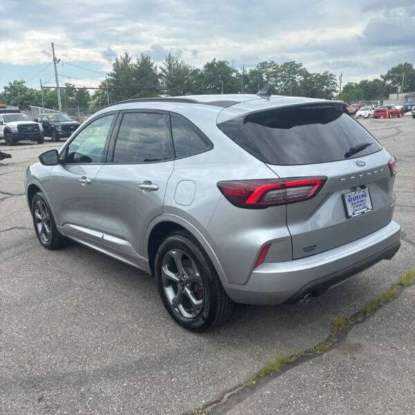 2024 Ford Escape Hybrid ST-Line Select