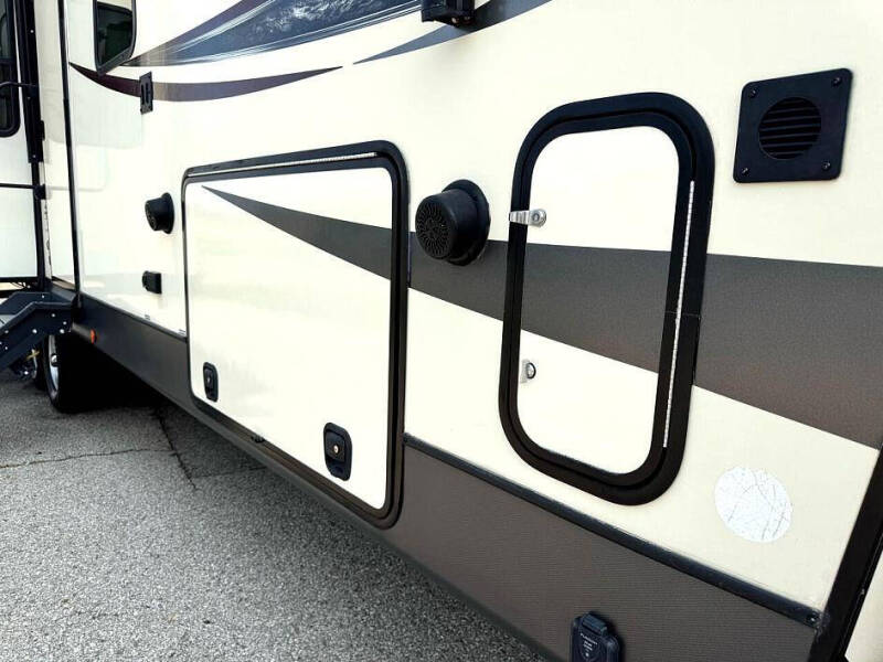 2019 Forest River Heritage Glen