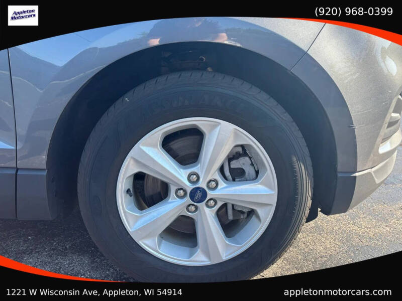 2022 Ford Edge SE