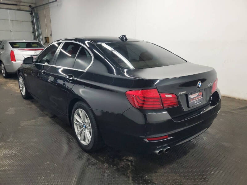 2015 BMW 5 Series 528i xDrive