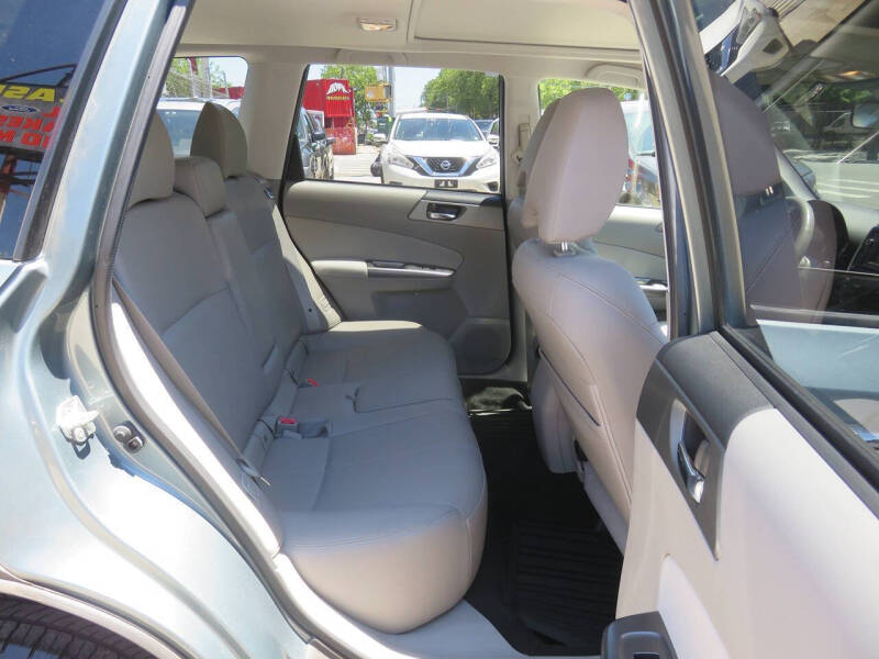 2012 Subaru Forester 2.5X Limited