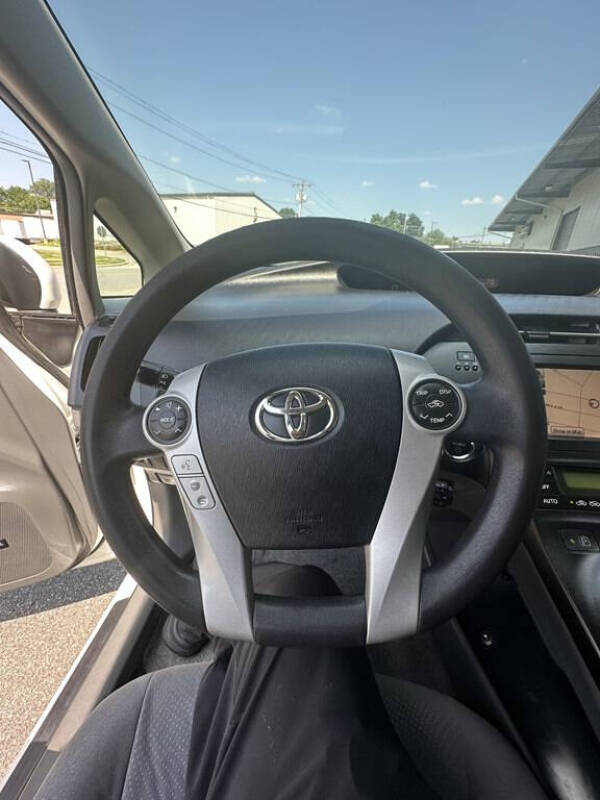2011 Toyota Prius One