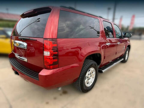 2013 Chevrolet Suburban LS