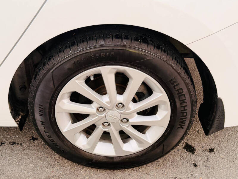 2019 Hyundai Accent SEL