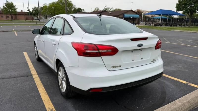 2016 Ford Focus SE