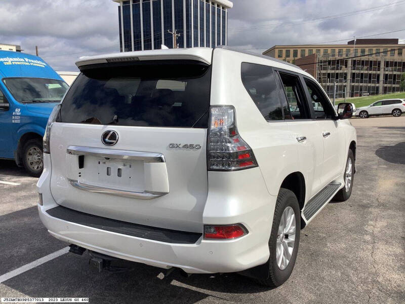 2023 Lexus GX 460